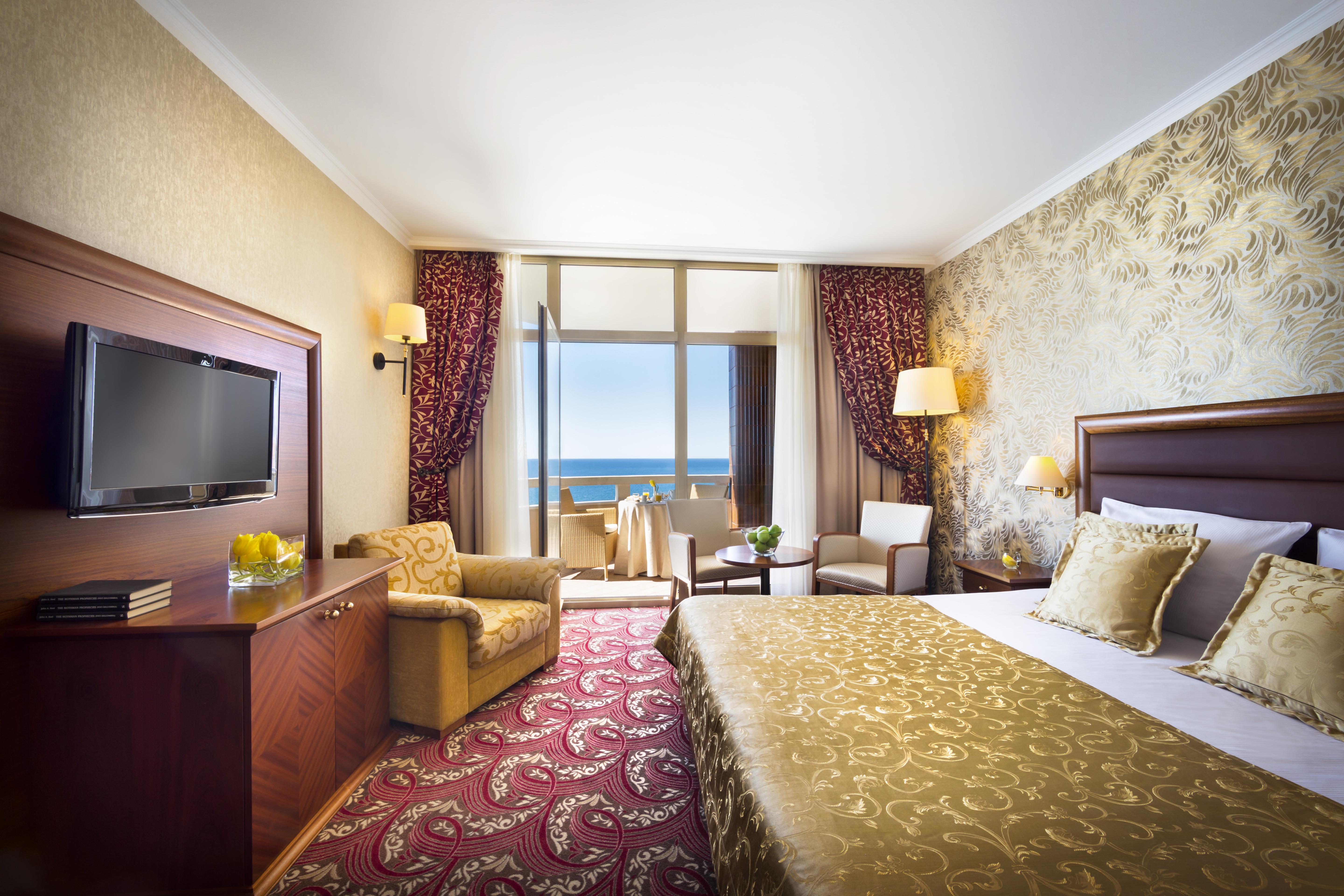 Remisens Hotel Metropol Portorose Esterno foto A room at the hotel