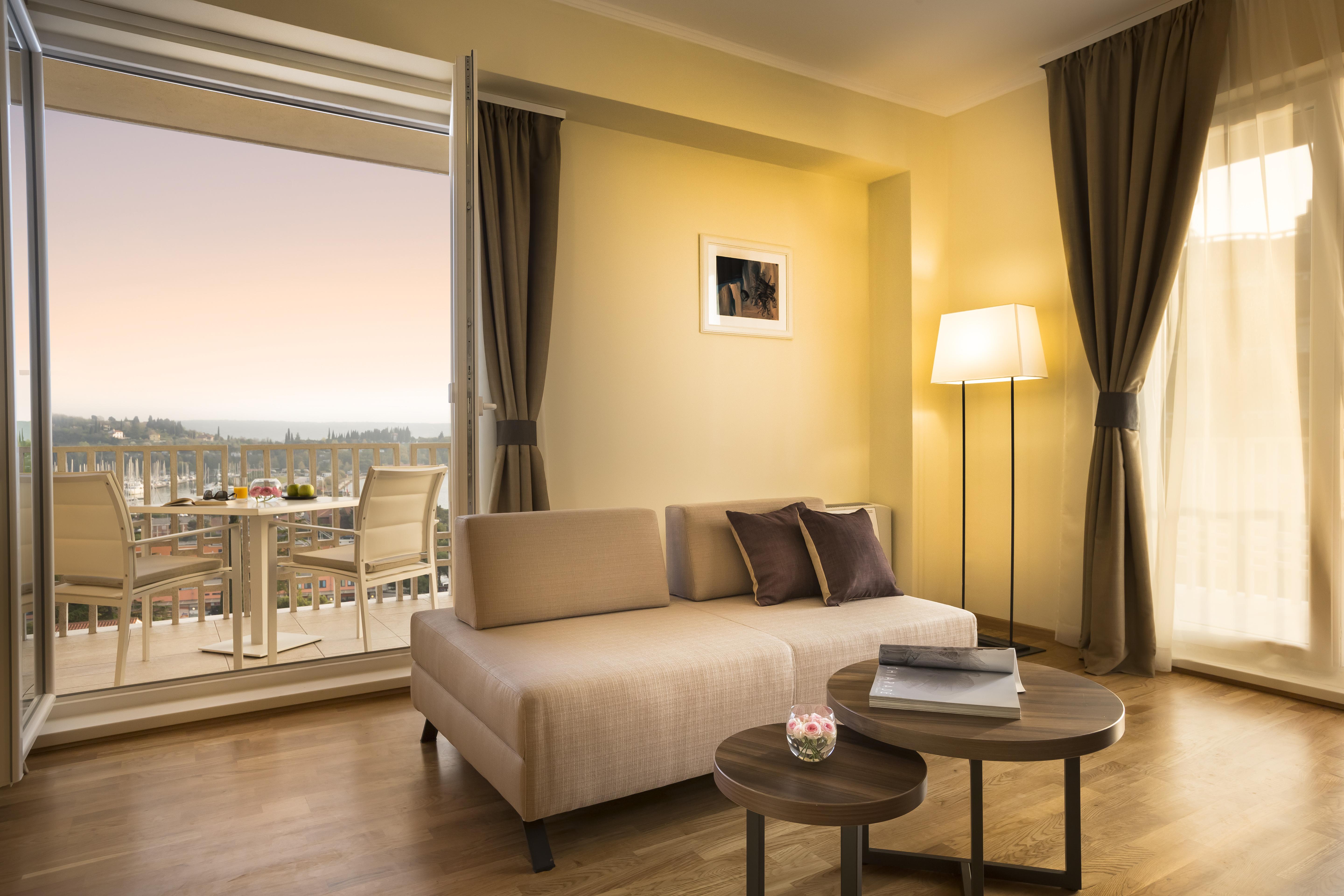 Remisens Hotel Metropol Portorose Esterno foto A living room