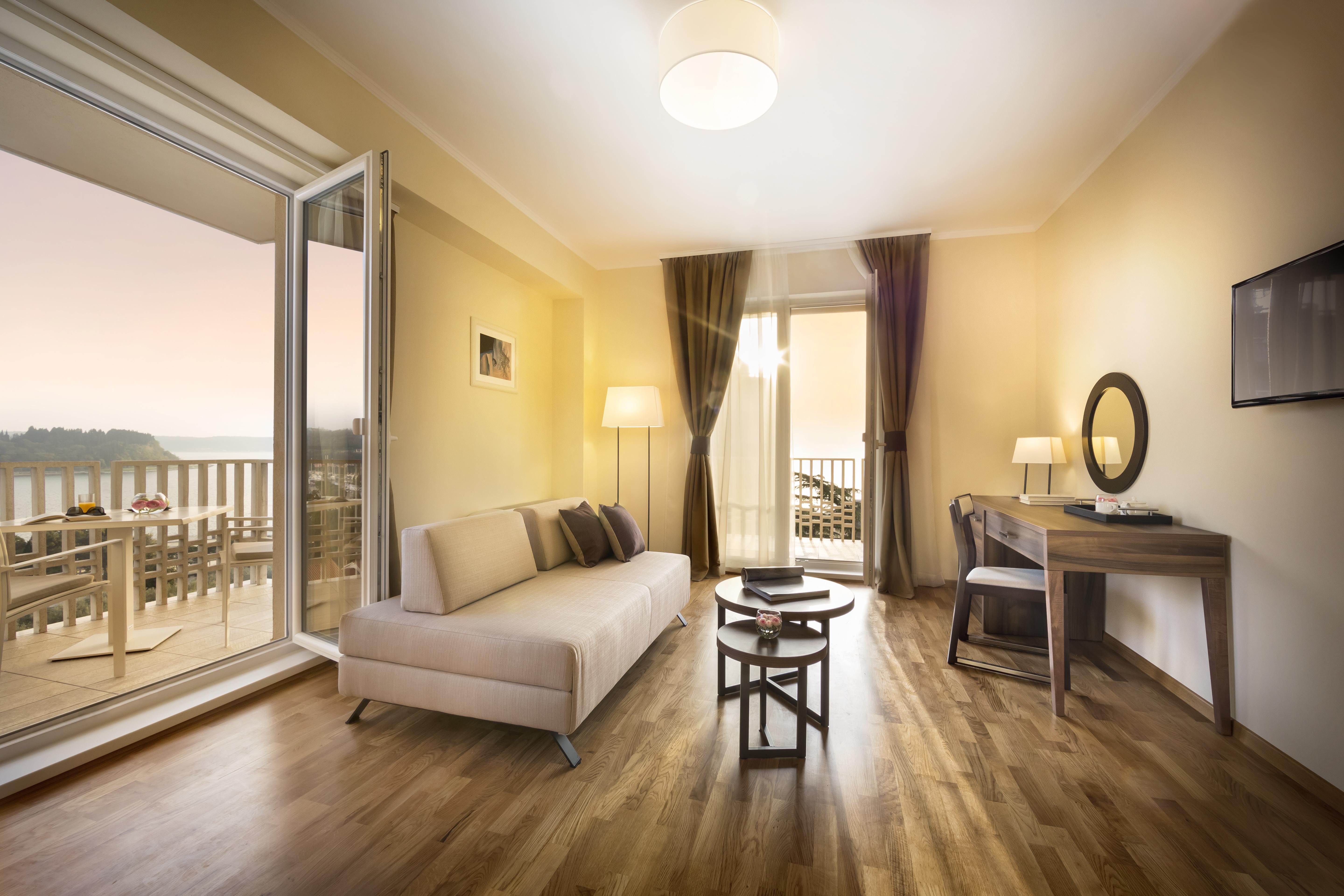 Remisens Hotel Metropol Portorose Esterno foto A living room