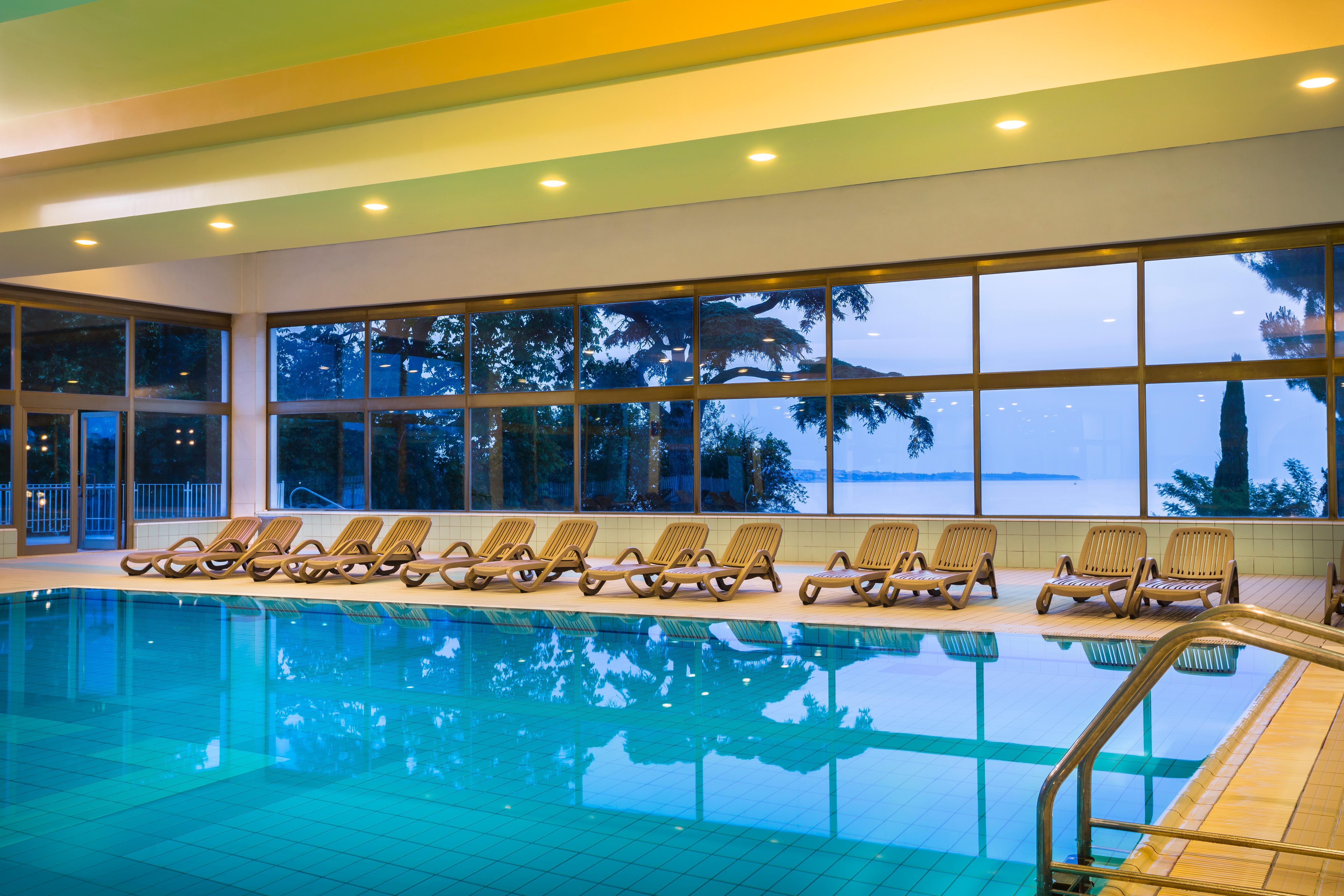 Remisens Hotel Metropol Portorose Esterno foto Indoor pool