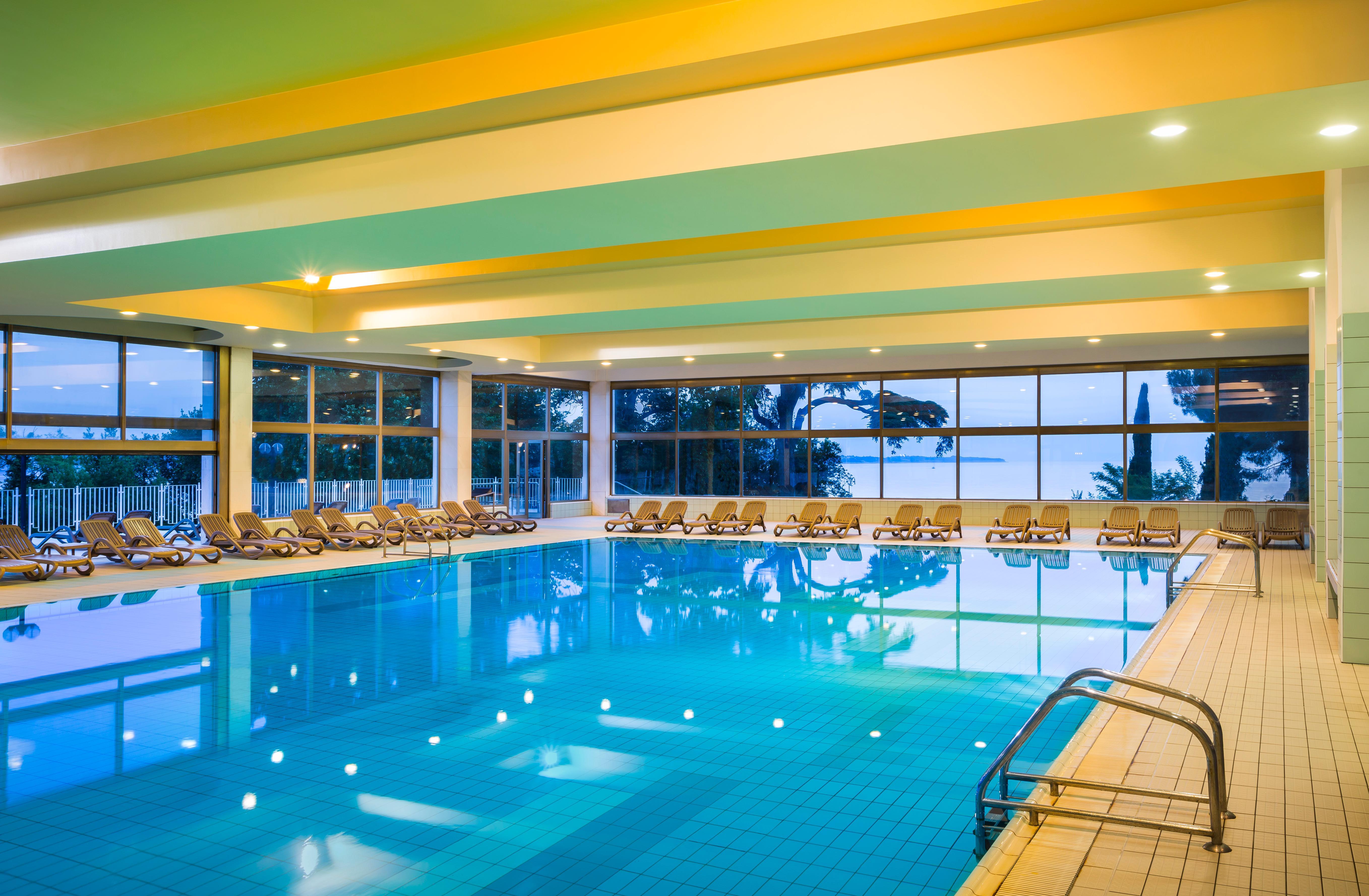 Remisens Hotel Metropol Portorose Esterno foto Indoor pool